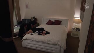 SONE-038 [中文字幕] 結月りあ - 在出差地點竟然和討人厭的變態中年上司同房間… 持續絶倫性交到早上不知不覺居然變得也超有感覺的豐滿早熟BODY新人社員