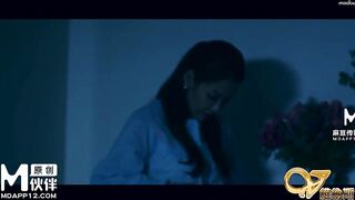 麻豆传媒 VNS006 空姐的婆家人