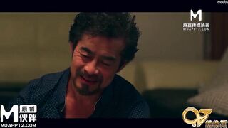 麻豆传媒 VNS006 空姐的婆家人